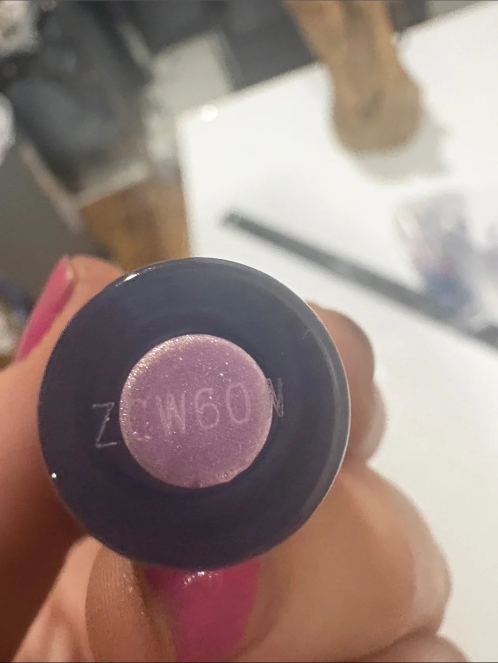 NYX AVATAR Limited Edition Lip Gloss BIOLUME GLOW (pink) Full Size